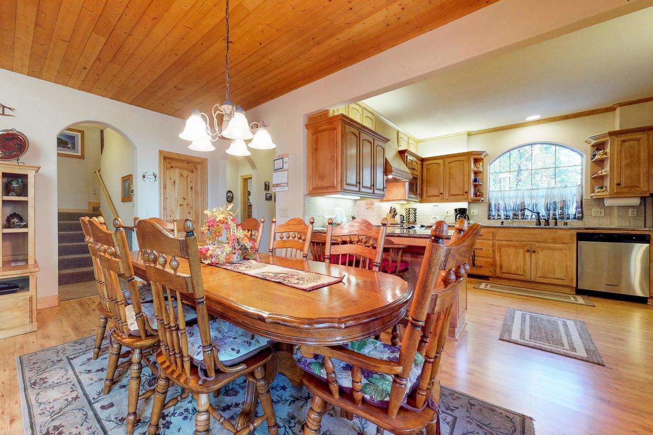New England Cottage Shaver Lake Luaran gambar