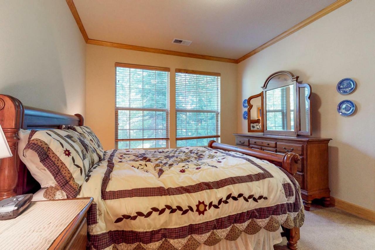 New England Cottage Shaver Lake Luaran gambar